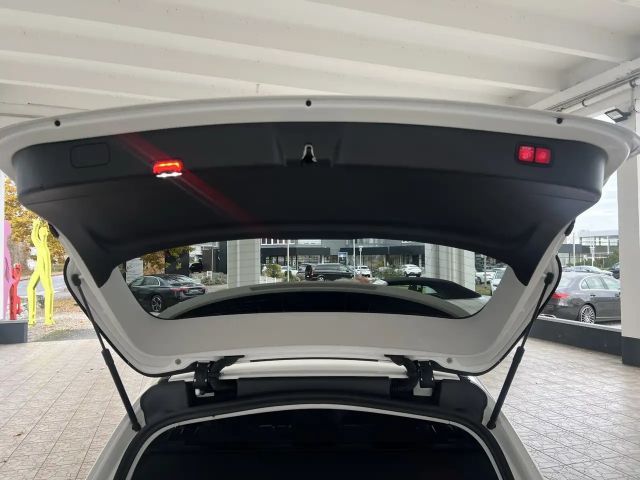 Mercedes-Benz C 200 4MATIC AVANTGARDE Estate