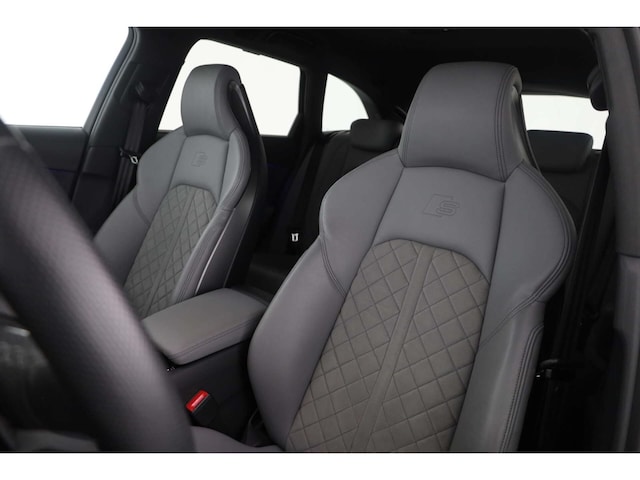 Audi S4 Avant Quattro