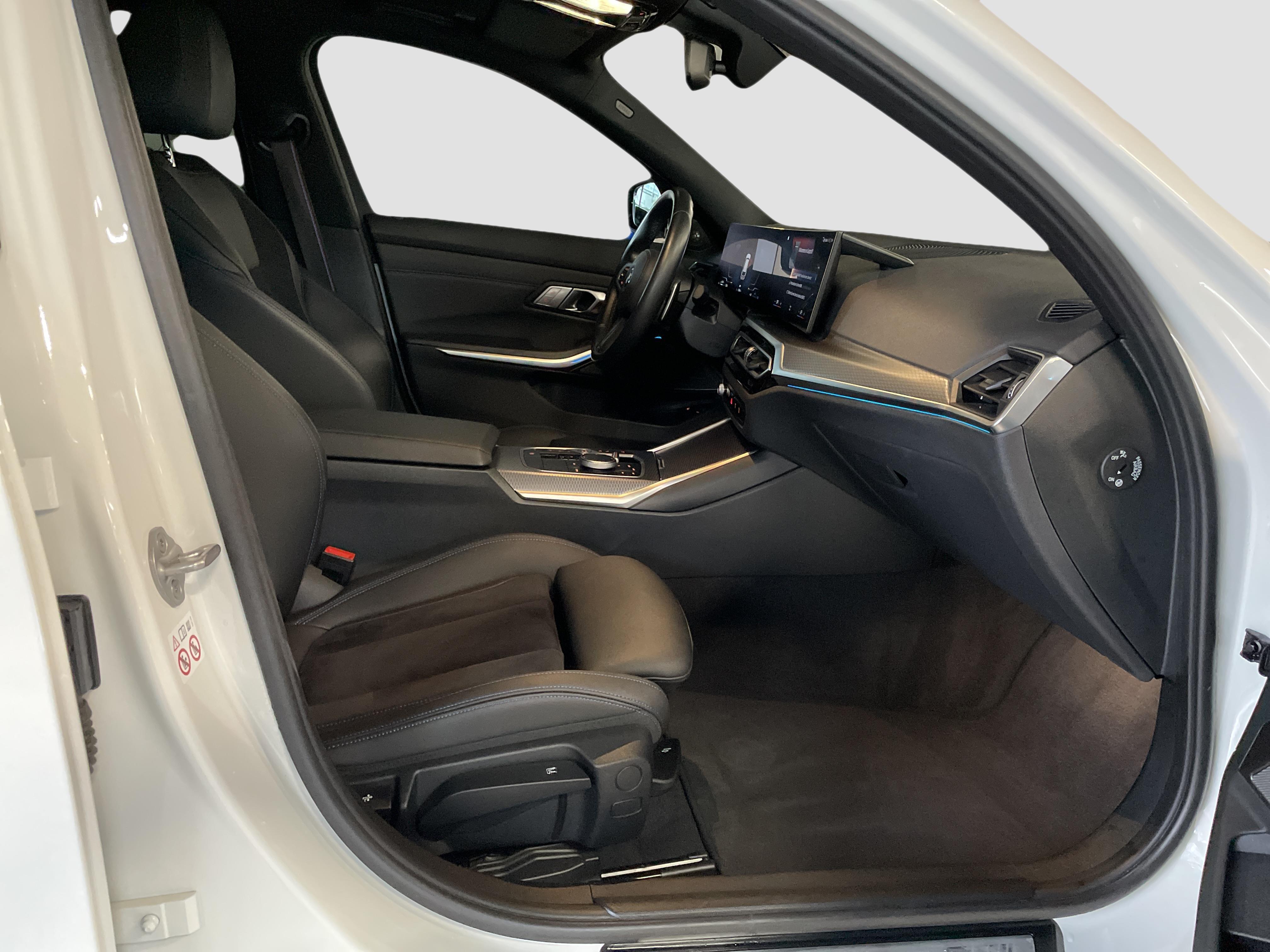 BMW 330 330e Touring