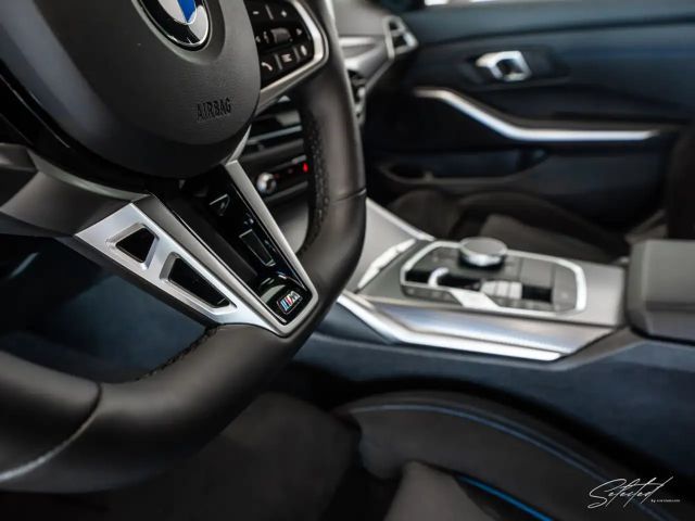 BMW 330 330i M-Sport Touring xDrive