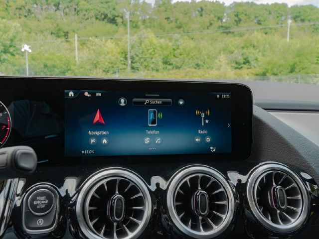 Mercedes-Benz GLA 250 4MATIC