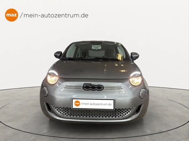 Fiat 500 Basis Base 42kWh Carplay Ganzjahresreifen Navi App