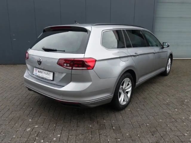 Volkswagen Passat 2.0 TDI Business DSG Variant