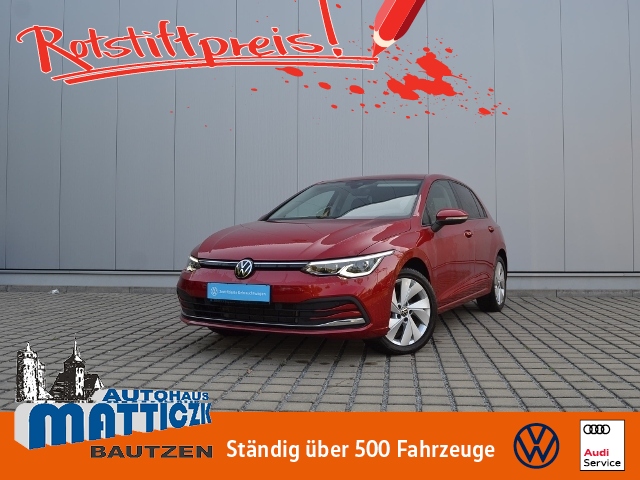 Volkswagen Golf 1.5 eTSI DSG Golf VIII IQ.Drive