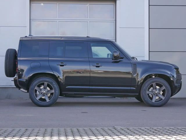 Land Rover Defender 110 Dynamic SE