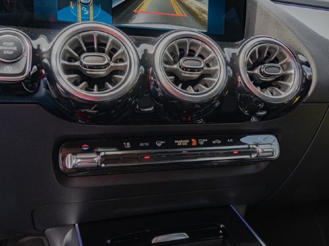 Mercedes-Benz GLA 250 4MATIC