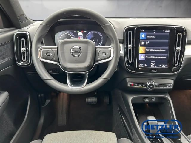 Volvo XC40 Core Recharge