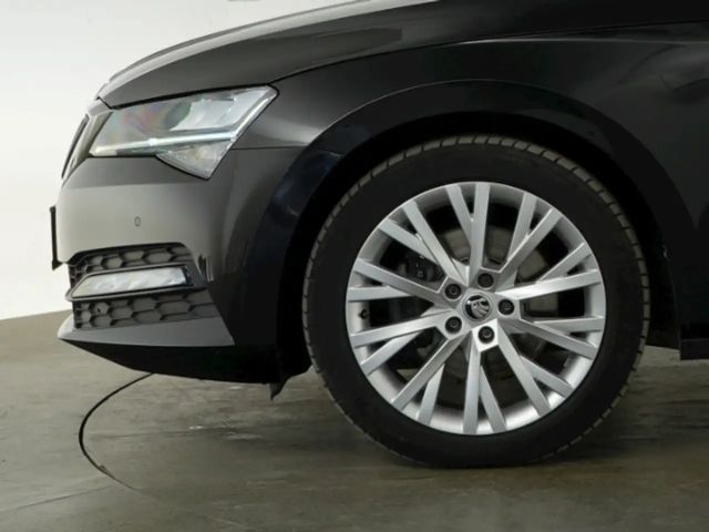 Skoda Superb Ambition Combi