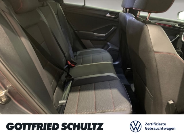 Volkswagen T-Roc DSG Sport