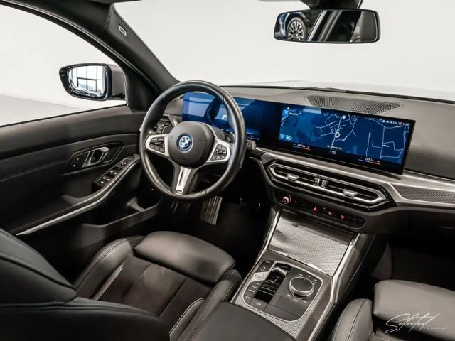 BMW 320 320e M-Sport xDrive