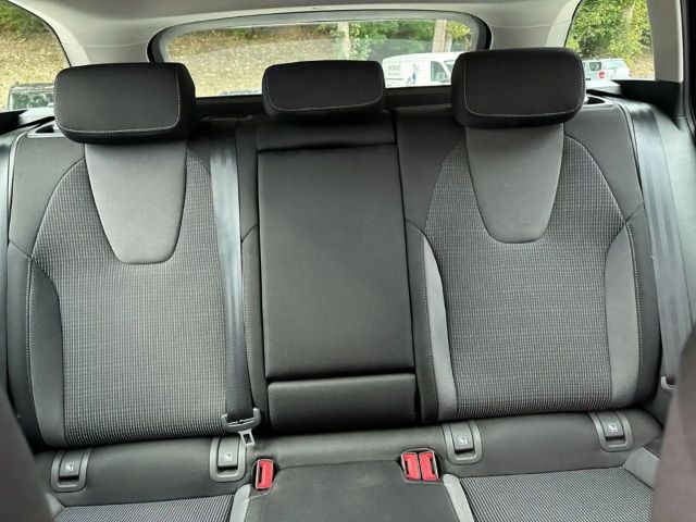 Skoda Octavia 1.5 TSI Ambition Combi