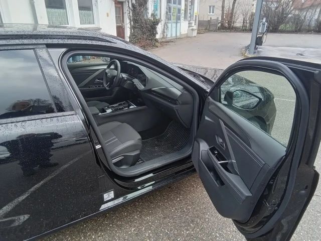 Opel Astra GS-Line Grand Sport