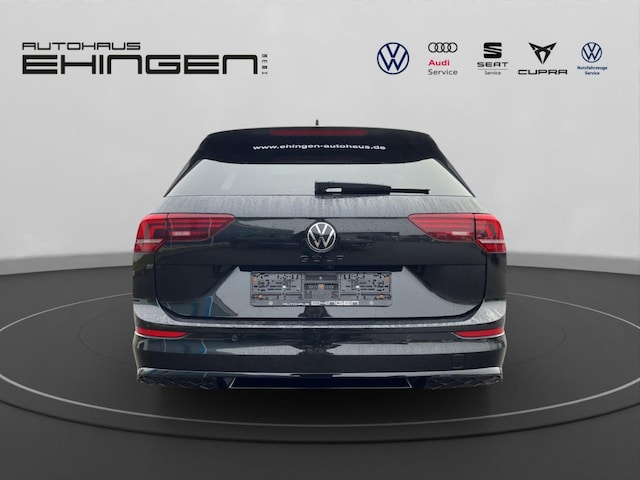 Volkswagen Golf 1.5 eTSI DSG R-Line Variant