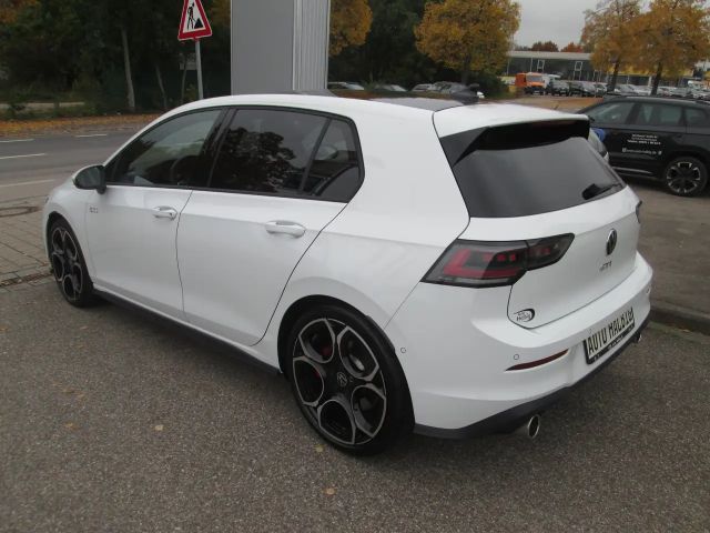 Volkswagen Golf 2.0 TSI DSG GTI