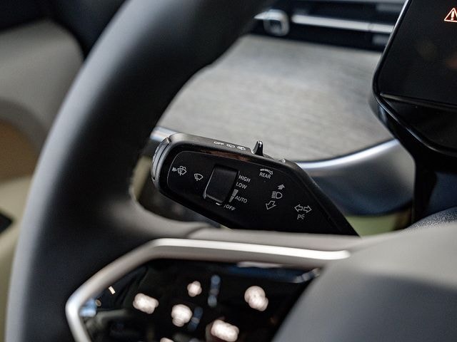 Volkswagen ID.Buzz Pro