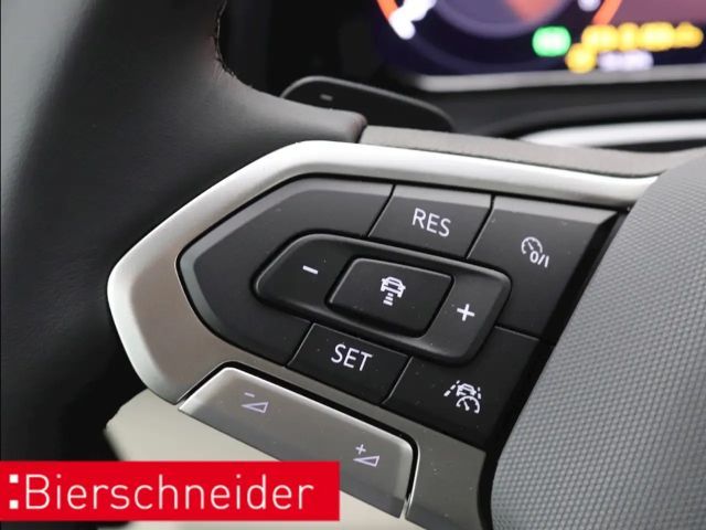 Volkswagen Multivan 2.0 TSI DSG IQ.Drive T7