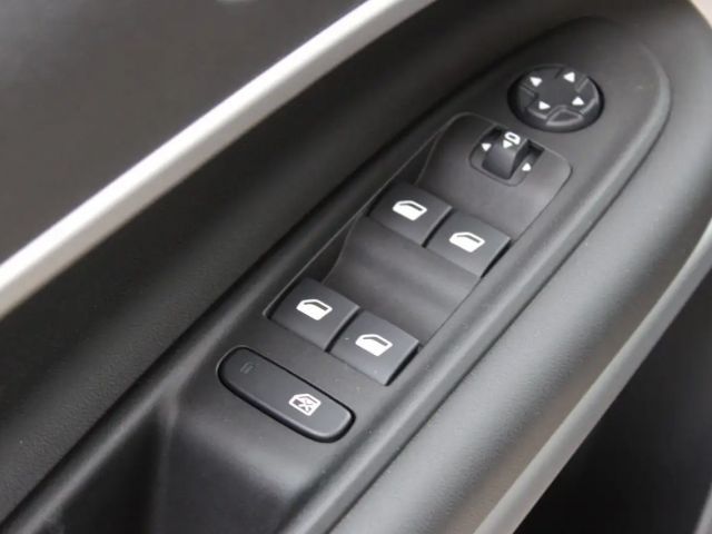 Jeep Avenger 1st Edition