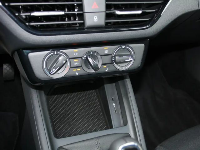 Skoda Kamiq 1.0*Sitzheizung*DAB*16"LM*LED-Scheinwerfer*