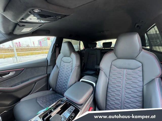 Audi RS Q8 Audi RS Q8