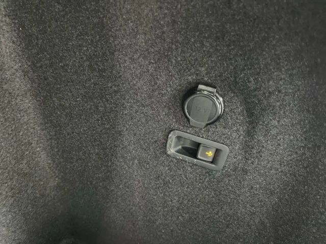 Volkswagen Golf 1.5 eTSI DSG Life Variant