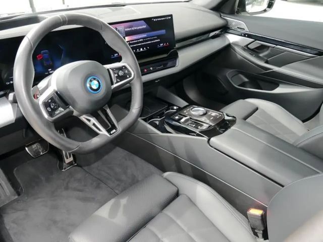 BMW i5 M-Sport eDrive40
