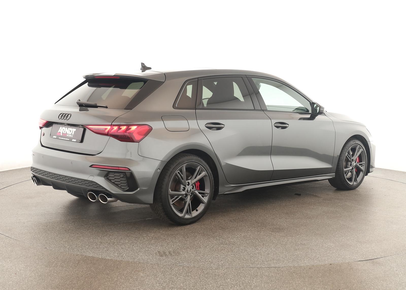 Audi S3 S-Tronic Sedan Sportback