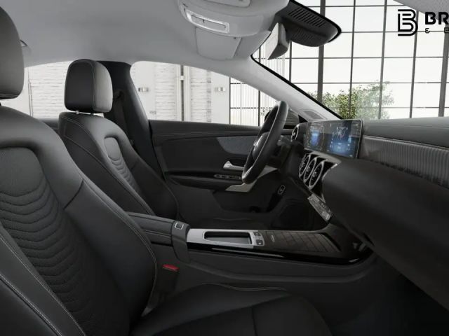 Mercedes-Benz CLA 180 Coupé Progressive