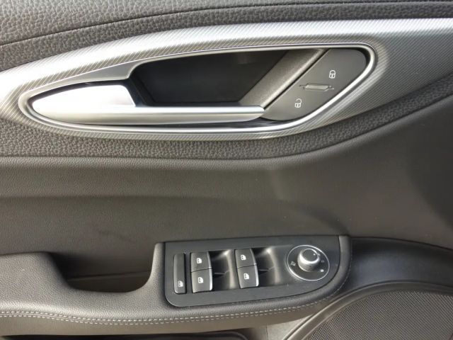 Alfa Romeo Giulia Q4