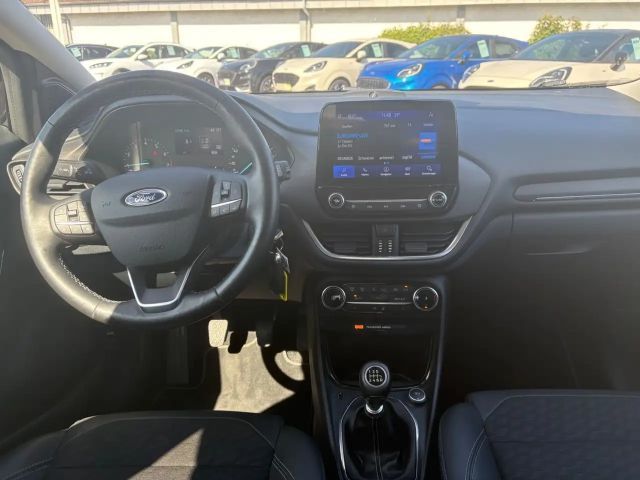 Ford Puma EcoBoost Titanium