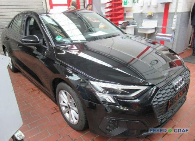 Audi A3 30 TDI S-Tronic Sedan