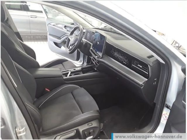 Volkswagen Passat 1.5 eTSI Business DSG Variant
