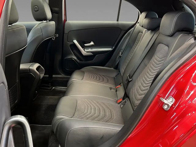 Mercedes-Benz A 180 Progressive