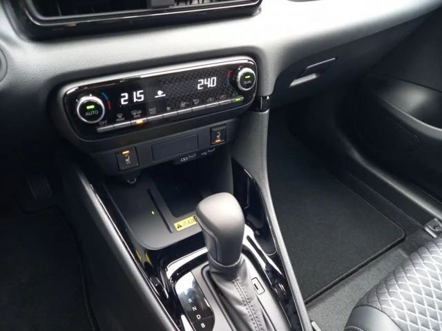 Toyota Yaris Hybride Style