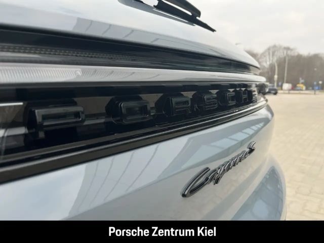 Porsche Cayenne E-Hybrid S