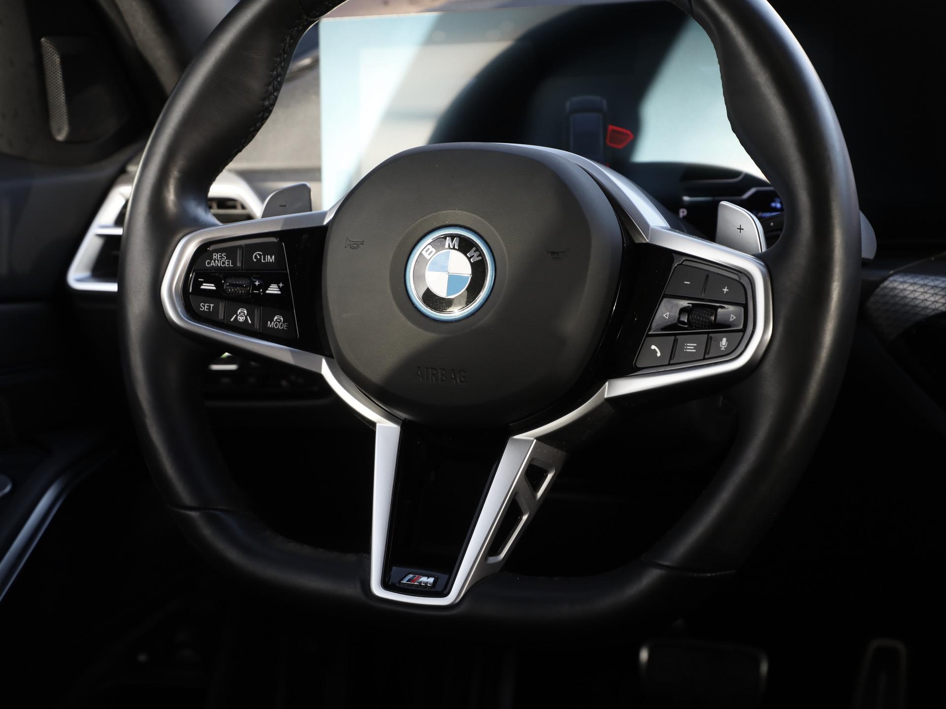 BMW 330 330e Touring