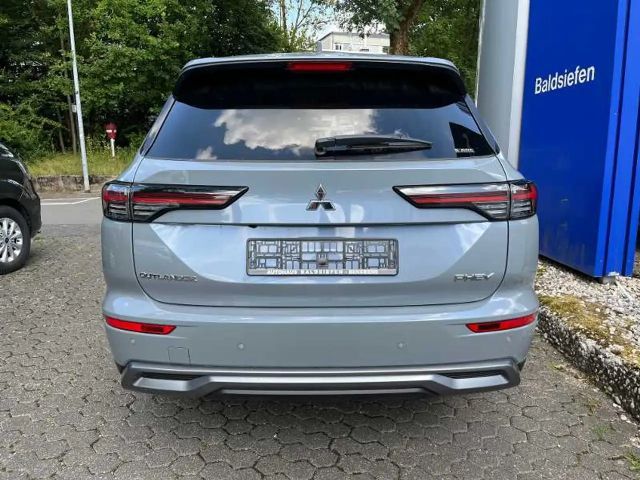 Mitsubishi Outlander PHEV