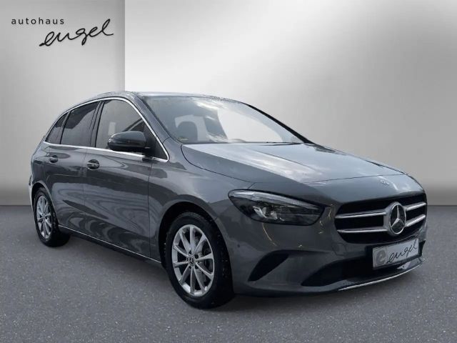 Mercedes-Benz B 200 4MATIC Progressive