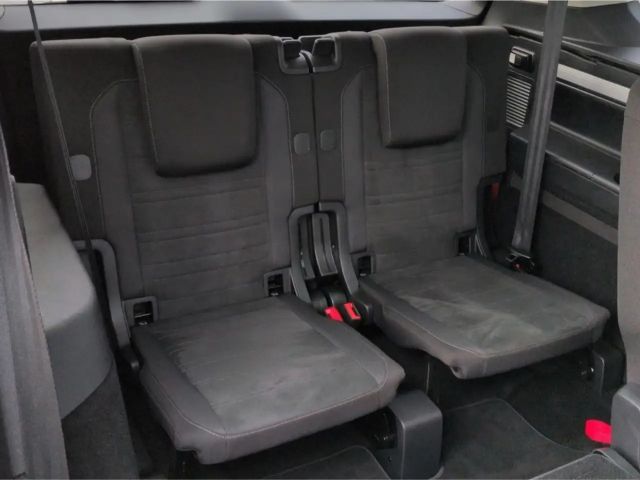 Volkswagen Touran DSG Highline