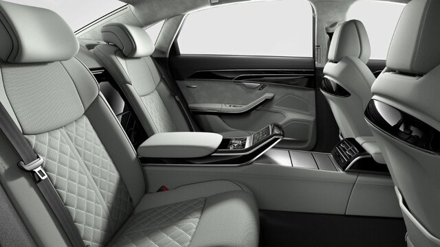 Audi A8 60 TFSI Lang Quattro