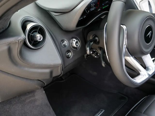 McLaren GTS Luxe, MSO Black Pack, Sports Exhaust