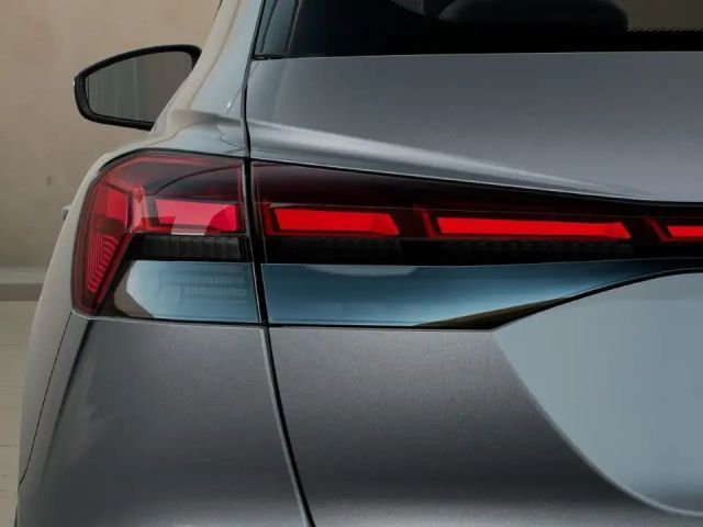 Audi Q4 e-tron 45 / Navi+, Matrix, ParkAssi, 360°, WP