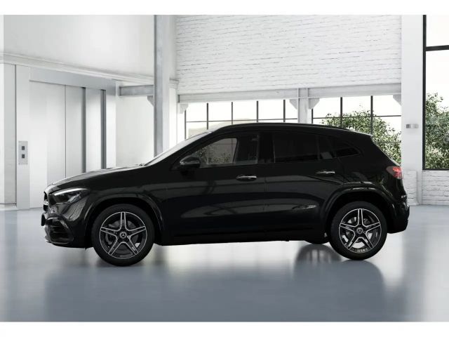 Mercedes-Benz GLA 180 AMG Line