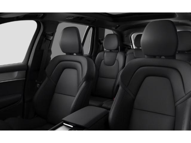 Volvo XC90 Plus T8