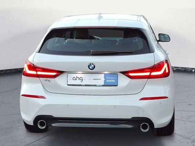 BMW 118 118d Sedan Sport Line