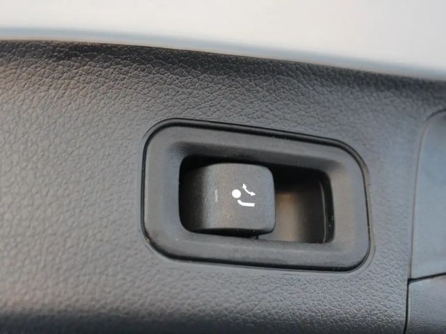 Mercedes-Benz GLA 250 4MATIC AMG Line