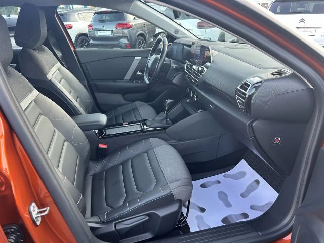 Citroën C4 PureTech Shine