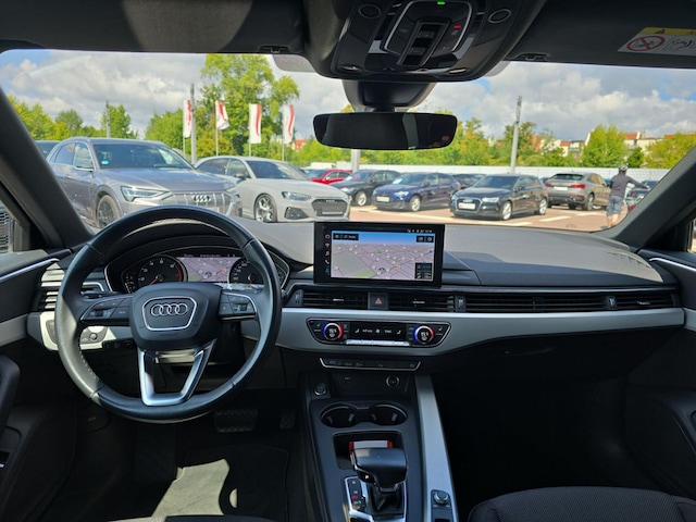 Audi A4 40 TFSI Avant S-Tronic