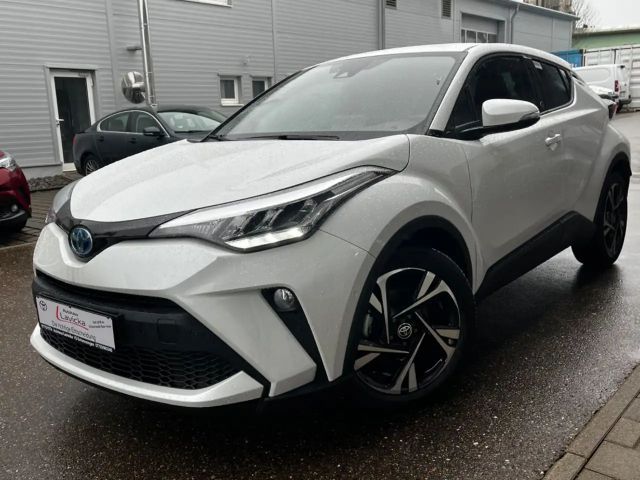 Toyota C-HR Hybride Team D