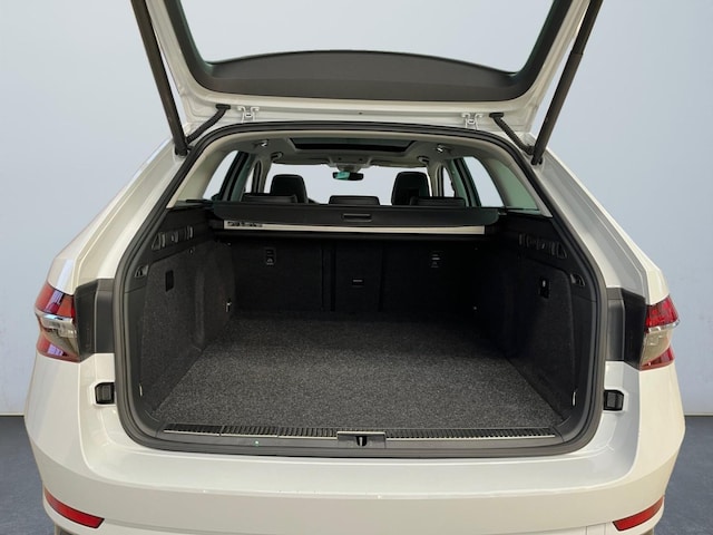 Skoda Superb 1.4 TSI Combi iV