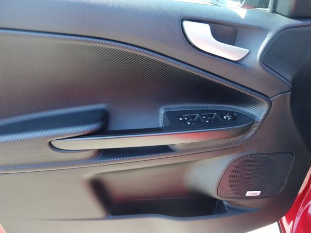 Alfa Romeo Giulietta Sprint  Bose/"6,5" Radio Nav/Bluetooth/DAB/PDC